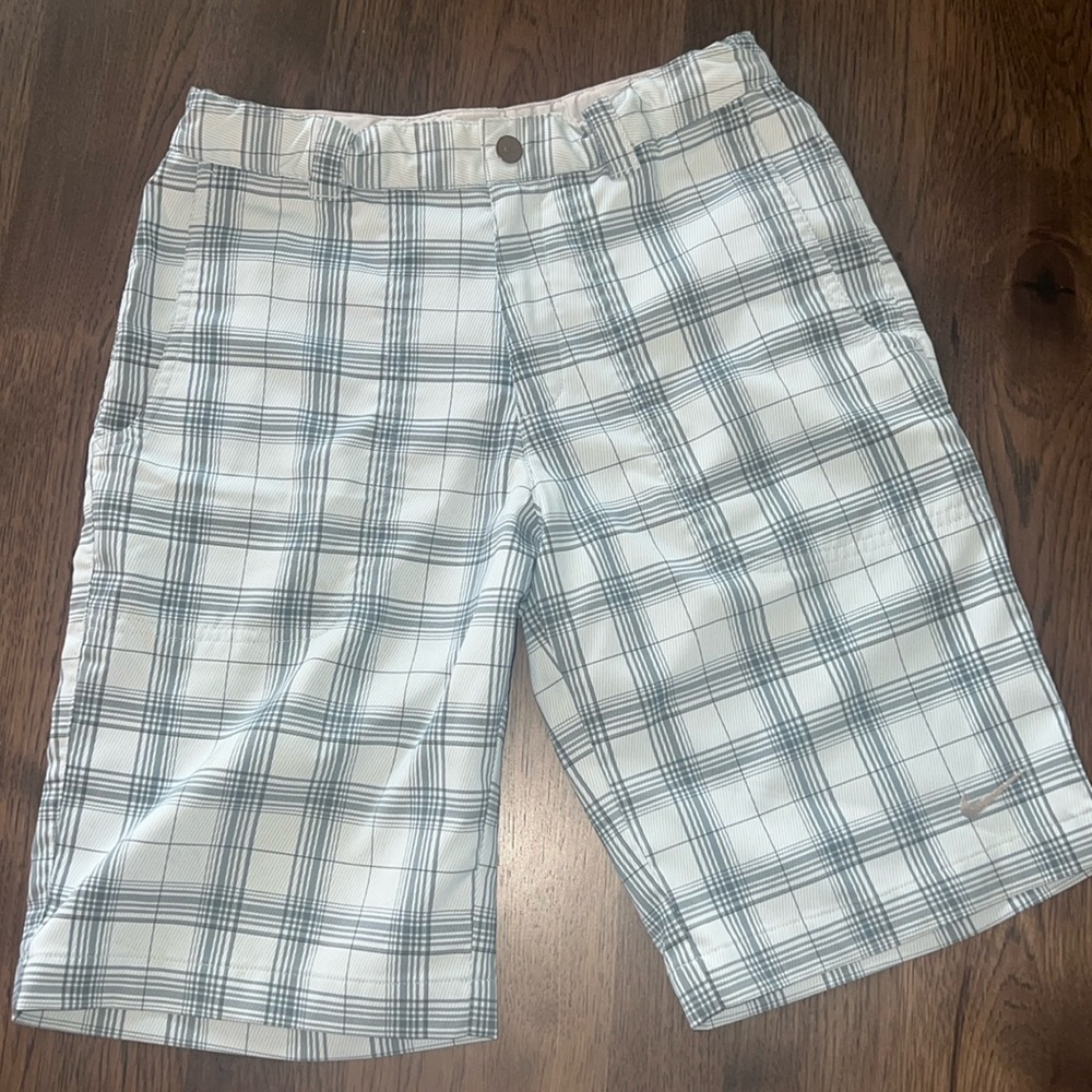 Nike Golf Boys Pale Blue with Greyish Blue Plaid 10" inseam, Medium
